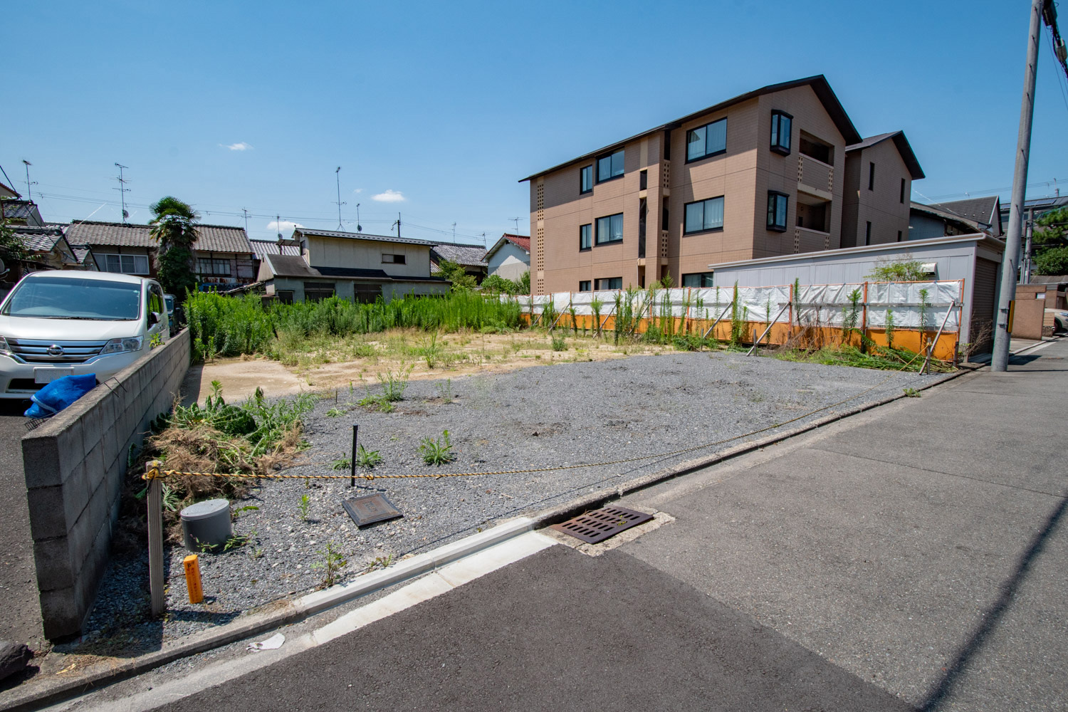 賀茂川西側・河川敷まで徒歩2分建築条件なしの売土地（京都市北区小山北玄以町）