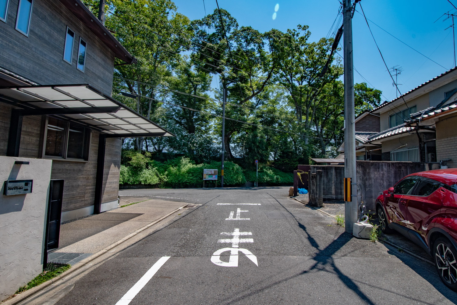 賀茂川西側・河川敷まで徒歩2分建築条件なしの売土地（京都市北区小山北玄以町）