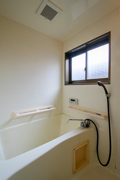 bathroom＿Retro Home to Enjoy Hobbies & Work (Chudoji-Maedacho, Shimogyo Ward)