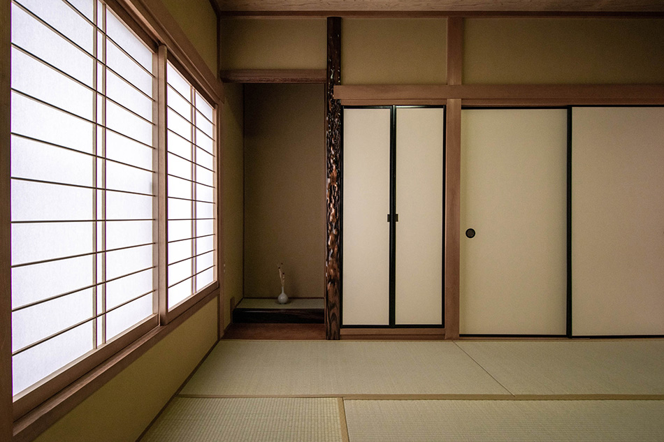 2F Tatami room with a small alcove＿Retro Home to Enjoy Hobbies & Work (Chudoji-Maedacho, Shimogyo Ward)