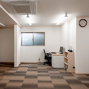 Room｜1F