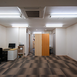 Room｜1F