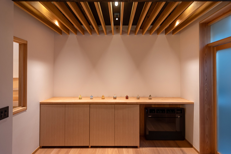 First-Floor Western-Style Room