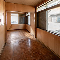 Second-Floor North Room